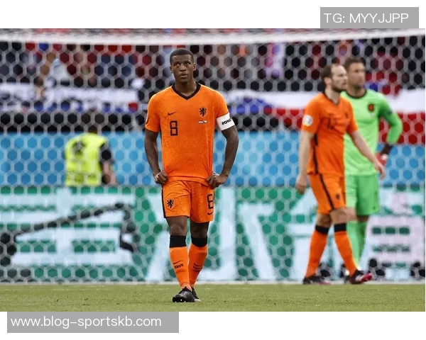 阿森纳第四球瞬间西蒙尼无奈双手插兜心如死灰的绝望时刻 阿森纳第四球瞬间西蒙尼无奈双手插兜心如死灰的绝望时刻